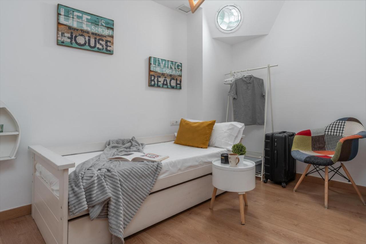 Tuguest Postigo I Catedral Apartment - Free Parking グラナダ エクステリア 写真